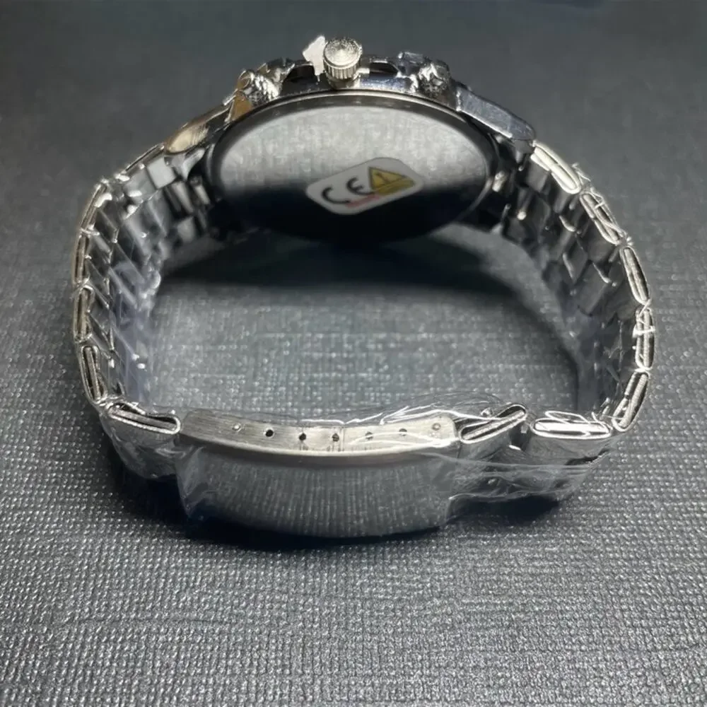 Men’s Classic Blue Dial Quartz Wristwatch Large Face Silver Metal Band